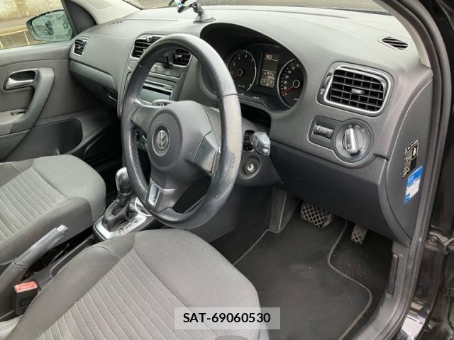 VolksWagen POLO 2013-08 7621348-12