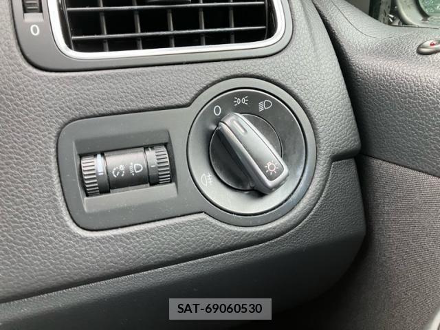 VolksWagen POLO 2013-08 7621348-18