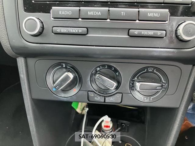 VolksWagen POLO 2013-08 7621348-20