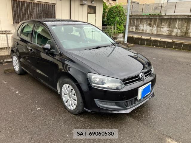 VolksWagen POLO 2013-08 7621348-2