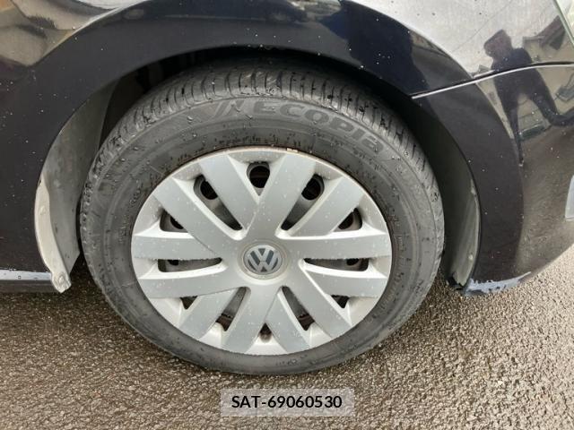 VolksWagen POLO 2013-08 7621348-6
