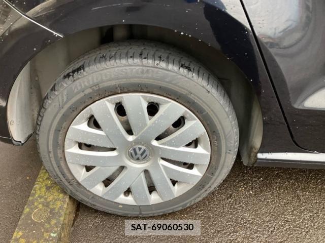 VolksWagen POLO 2013-08 7621348-7