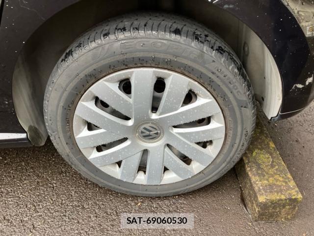 VolksWagen POLO 2013-08 7621348-8