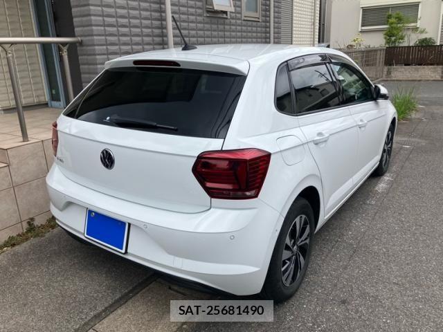 VolksWagen POLO 2019-11 7621344-2