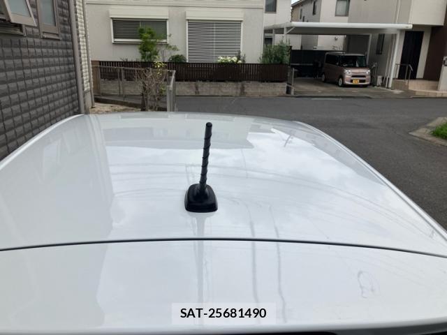 VolksWagen POLO 2019-11 7621344-4