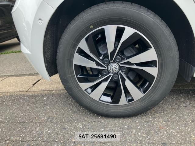 VolksWagen POLO 2019-11 7621344-7