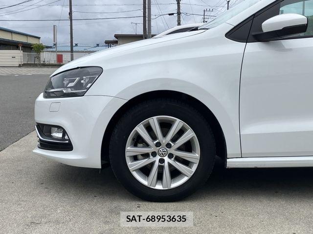 VolksWagen POLO 2017-05 7621345-5