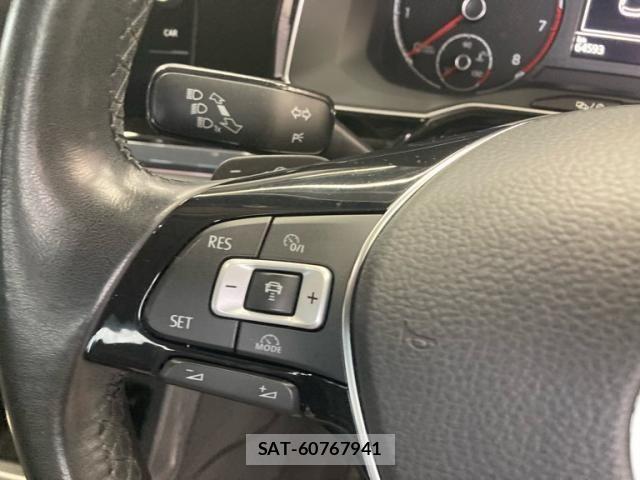VolksWagen POLO 2018-03 7621347-15