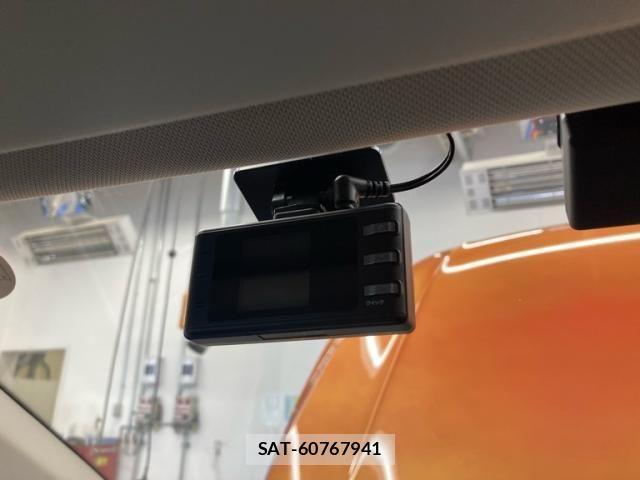 VolksWagen POLO 2018-03 7621347-24