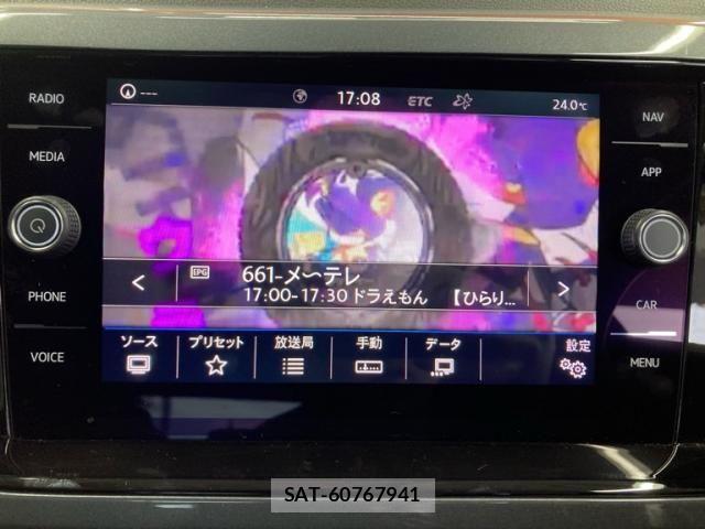 VolksWagen POLO 2018-03 7621347-26