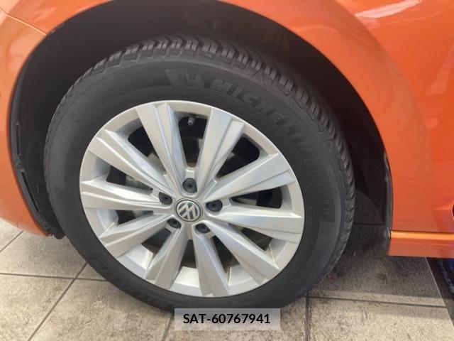 VolksWagen POLO 2018-03 7621347-5