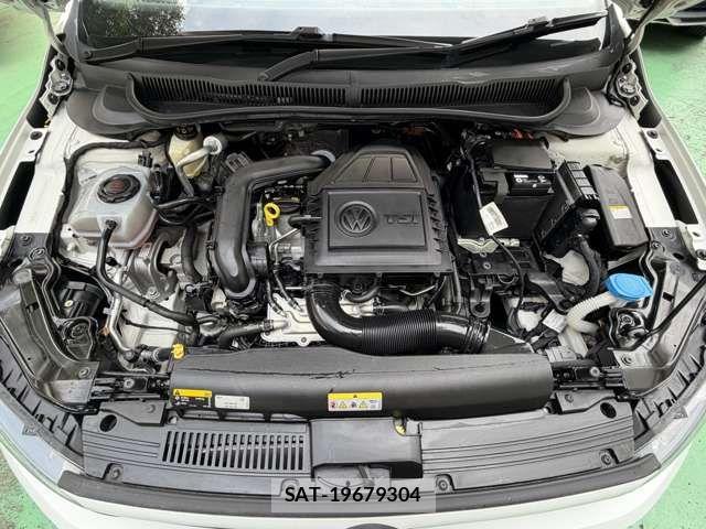 VolksWagen POLO 2021-02 7621342-10