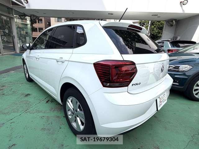 VolksWagen POLO 2021-02 7621342-8