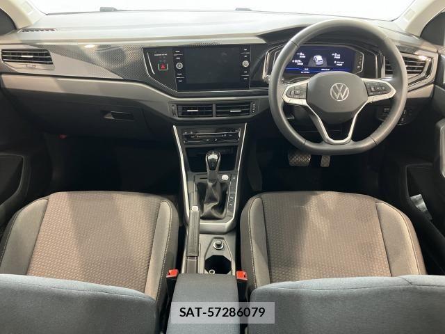 VolksWagen POLO 2022-08 7730729-1