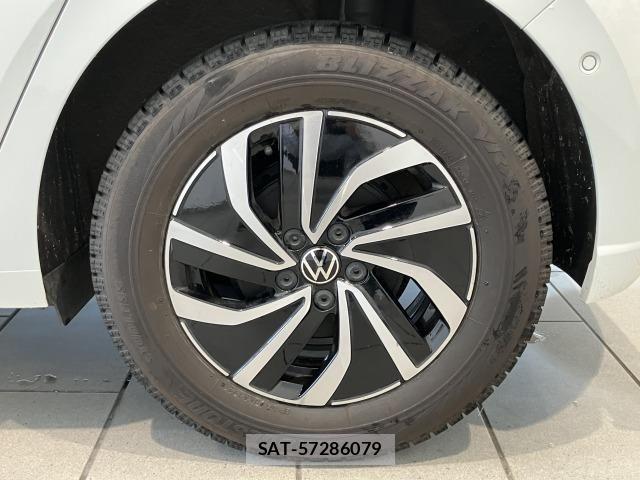 VolksWagen POLO 2022-08 7730729-21