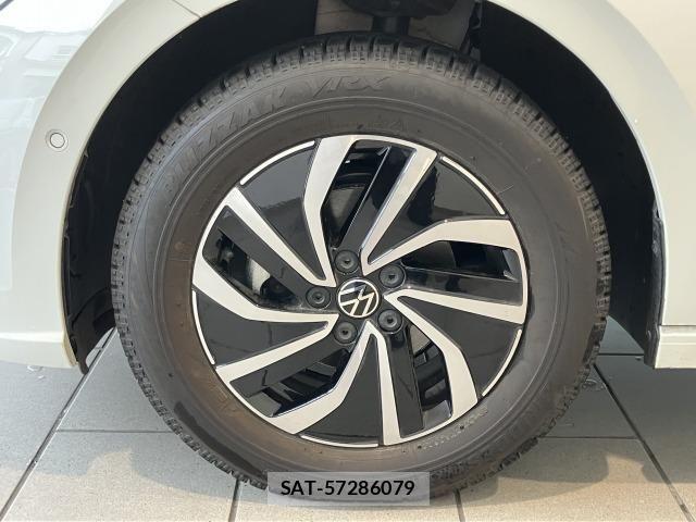 VolksWagen POLO 2022-08 7730729-22