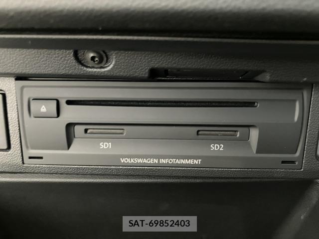 VolksWagen POLO 2018-09 7730732-8