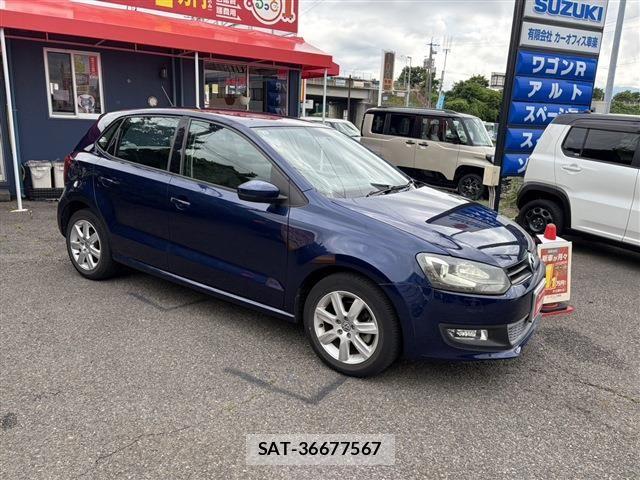 VolksWagen POLO 2011-05 7730737-4