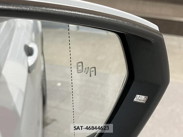 VolksWagen POLO 2019-07 7730731-4