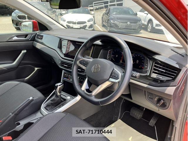 VolksWagen POLO 2023-10 7790519-1