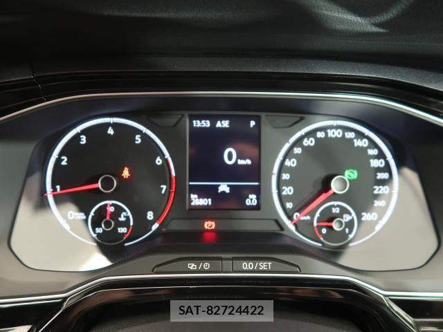 VolksWagen POLO 2021-08 7790518-10