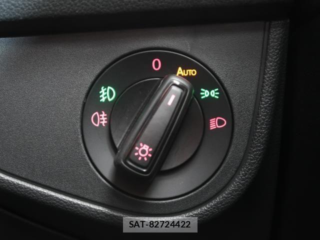 VolksWagen POLO 2021-08 7790518-12