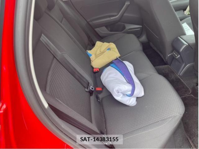 VolksWagen POLO 2021-09 7790517-10