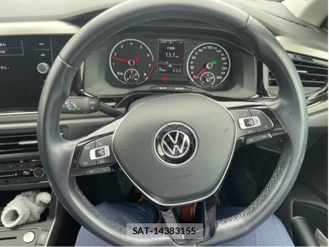 VolksWagen POLO 2021-09 7790517-15