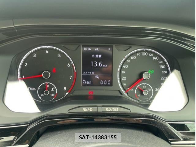 VolksWagen POLO 2021-09 7790517-16