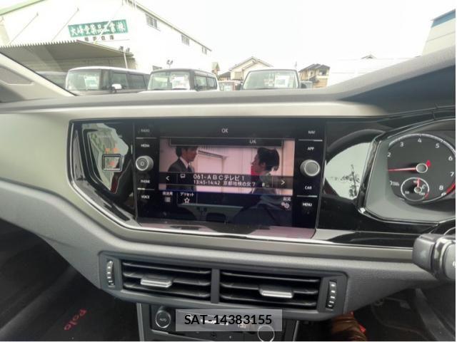 VolksWagen POLO 2021-09 7790517-17
