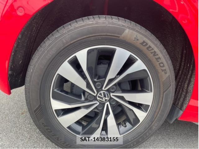 VolksWagen POLO 2021-09 7790517-7
