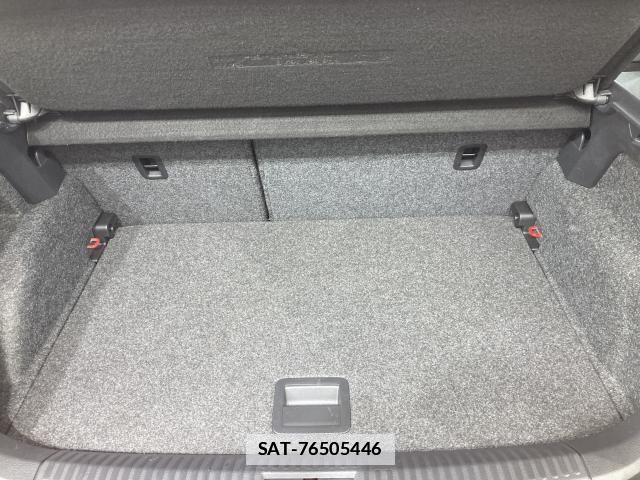 VolksWagen POLO 2016-08 7790515-10