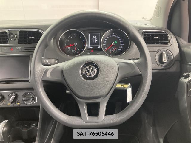 VolksWagen POLO 2016-08 7790515-3