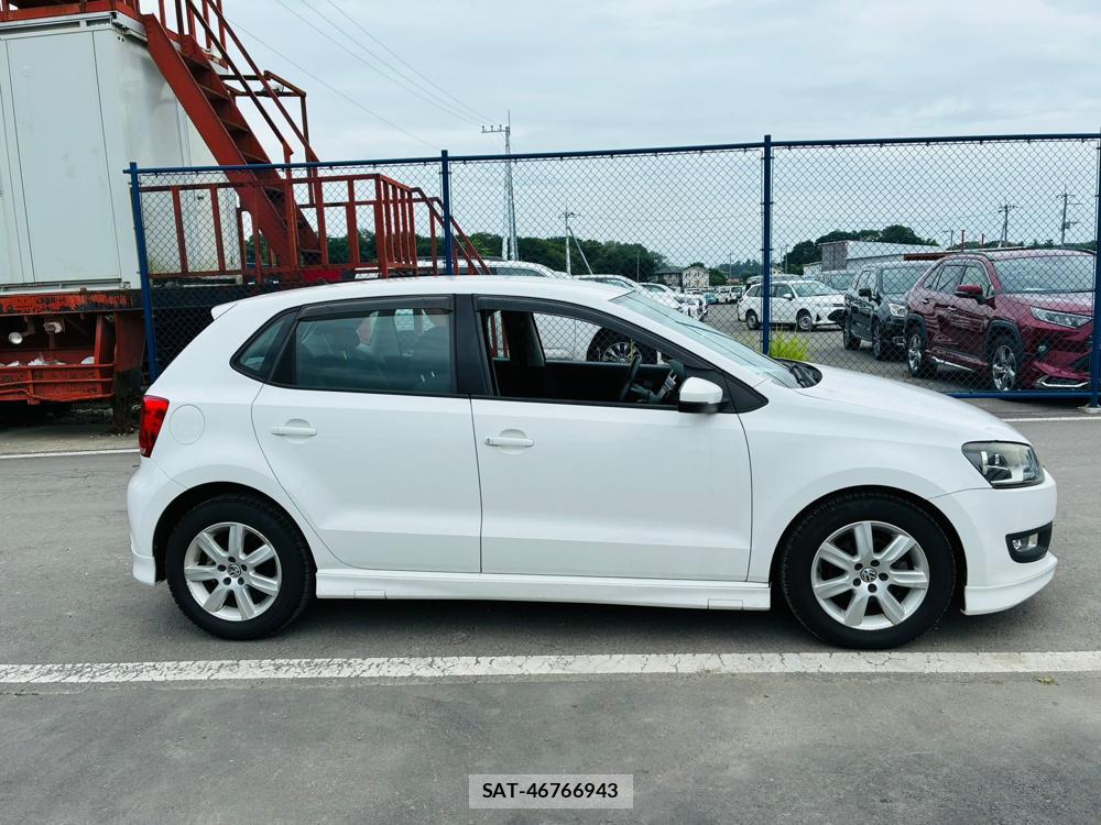 VolksWagen POLO 2010-06 7331200-5