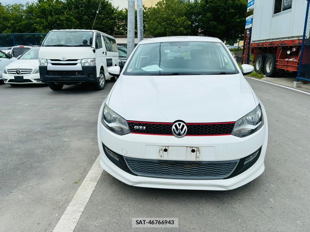 VolksWagen POLO 2010-06 7331200-7