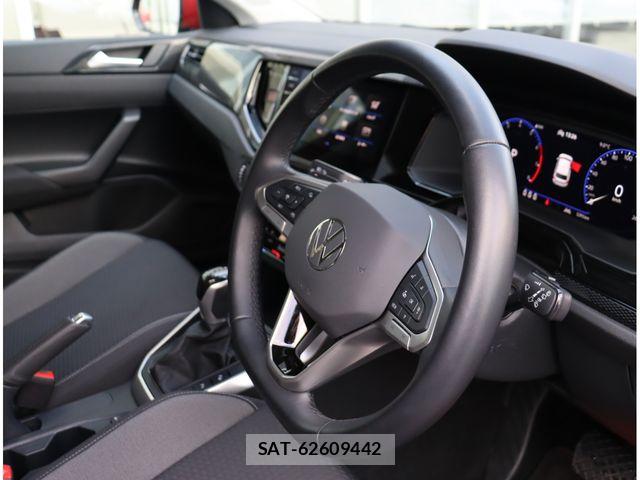 VolksWagen POLO 2025-03 7880508-17