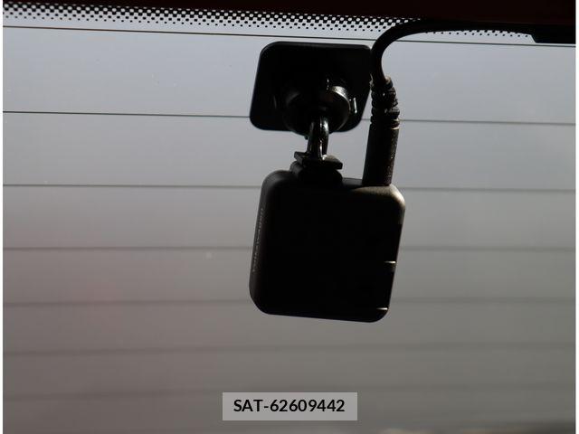 VolksWagen POLO 2025-03 7880508-23
