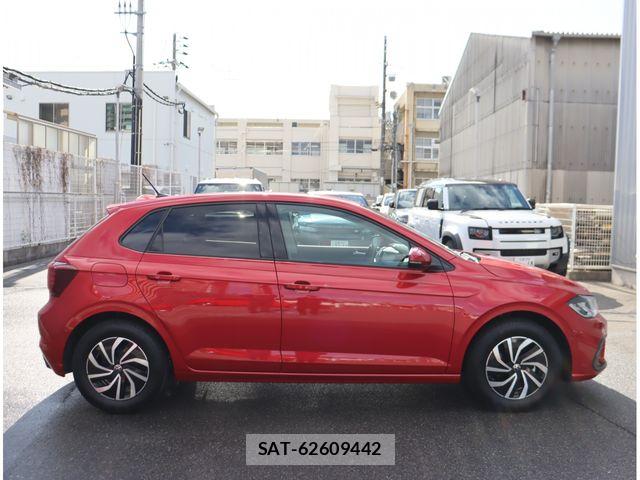 VolksWagen POLO 2025-03 7880508-6