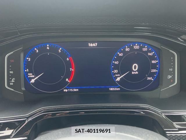 VolksWagen POLO 2022-09 7880509-15