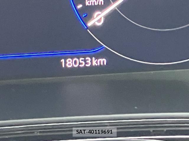 VolksWagen POLO 2022-09 7880509-16