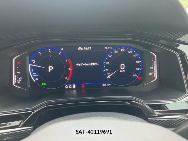 VolksWagen POLO 2022-09 7880509-20