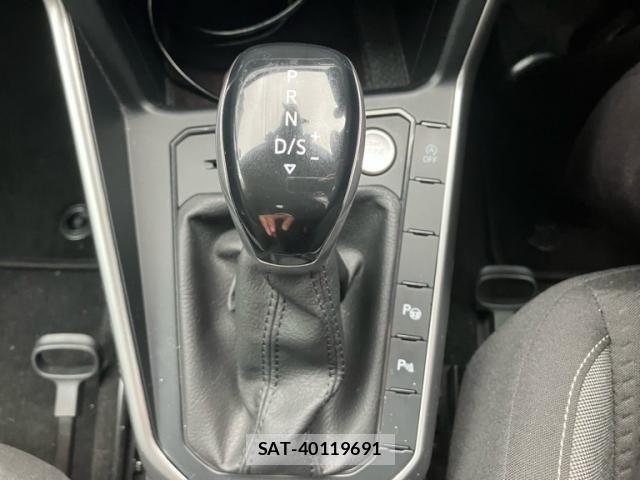 VolksWagen POLO 2022-09 7880509-22