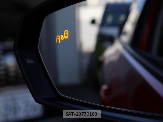 VolksWagen POLO 2021-05 7880511-11