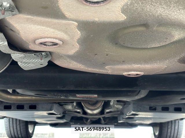 VolksWagen POLO 2017-09 7880513-28
