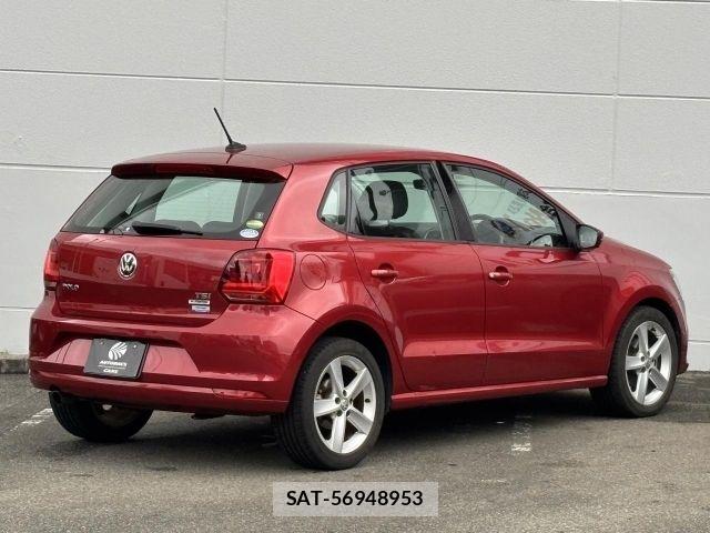 VolksWagen POLO 2017-09 7880513-2