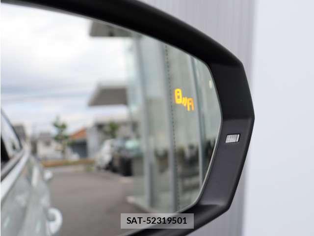 VolksWagen POLO 2019-10 7880510-15