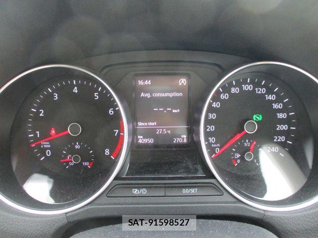 VolksWagen POLO 2015-09 7880514-13