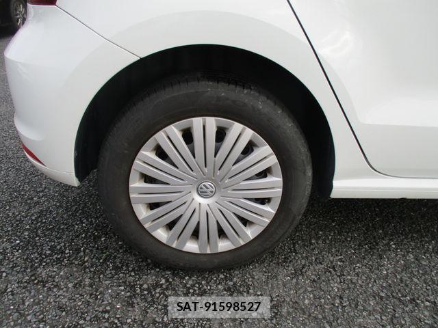 VolksWagen POLO 2015-09 7880514-7