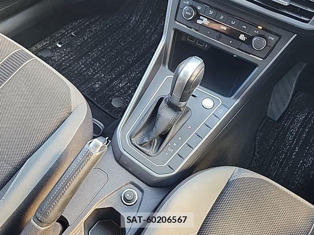 VolksWagen POLO 2018-07 7903631-21