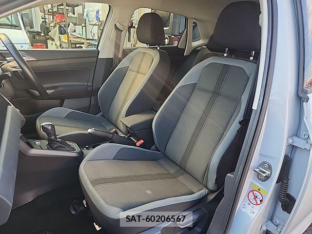 VolksWagen POLO 2018-07 7903631-24